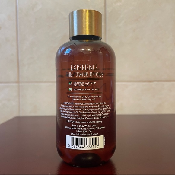 NEW BATH & BODY WORKS ALMOND & VANILLA BODY OIL Nourishing Moisturizer Oil 6 oz - Picture 3 of 5